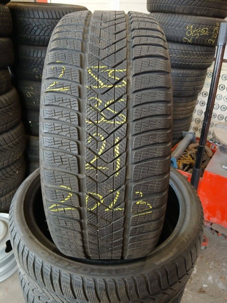 255/35R21 Pirelli téli szett 2023