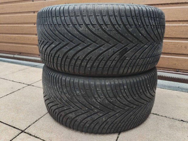 255 35 19 kleber 255/35 R 19 téli gumi 2 db 2022.35.hét