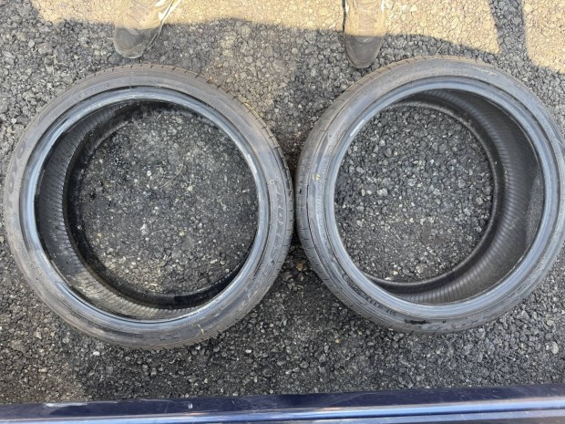 255/35 r19 toyo nyari gumi 255 35 19
