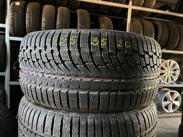 255/35 r20 Nokian 8mm tligumi 2db elad 255/35r20