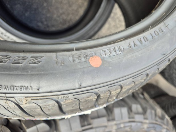 255/35r20 Nexen 2db j nyri gumi 