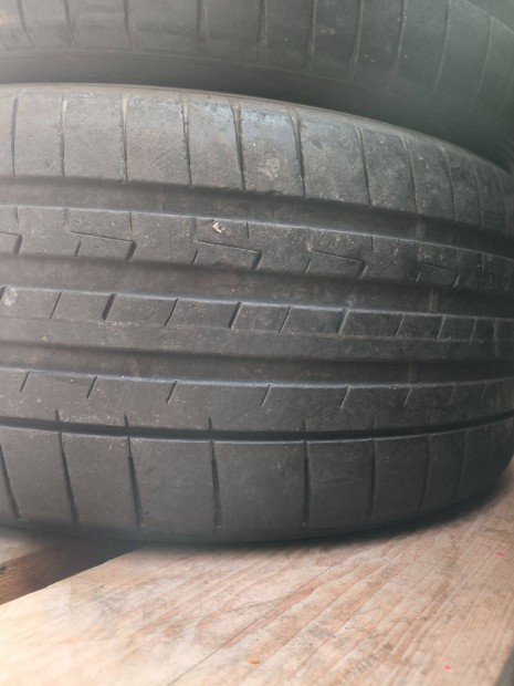 255/40R21 60e/2db Hankook ny�rigumi 255 40 255/40