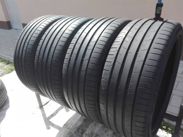 255/40R21 Toyo nyári gumi garnitúra 255/40 r21