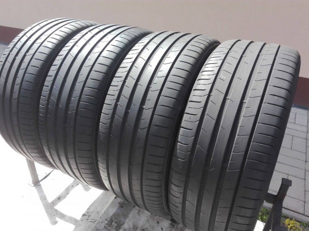 255/40R21 Toyo nyári gumi garnitúra 255/40 r21