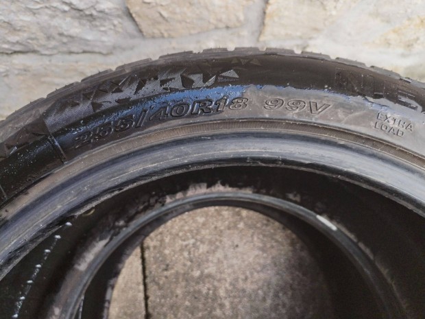 255 40 18 nexen 255/40 R 18 téli gumi 2 db