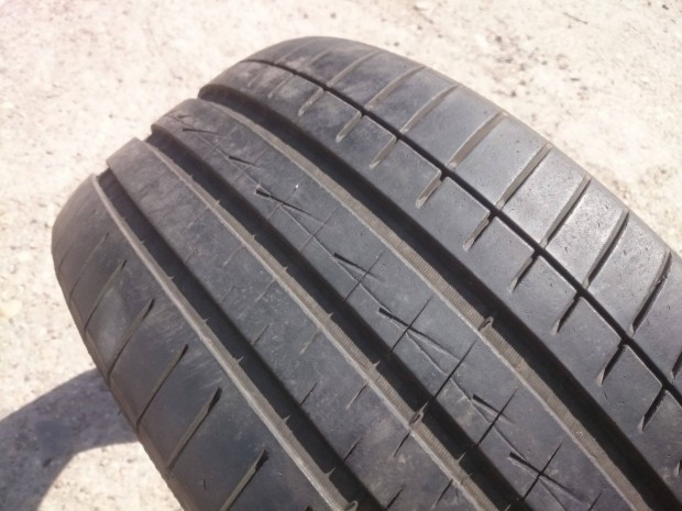 255/40 R19 255/40R19 255 40 19 Vredestein Ultrac Vorti 2019-es 2db !!!