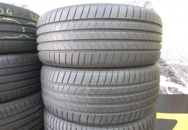 255/40 R21 Bridgestone T005 102W