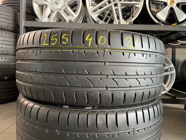 255/40 r21 Kumho nyrigumi 2db elad 255/40r21