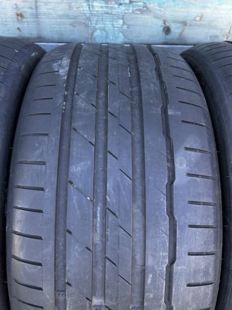 255/40r19 nyári gumi Hankook 2db!!!