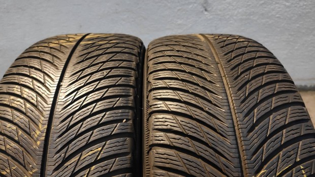 255/45R18 255/45 R18 255/45 18