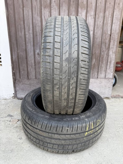 255 45 R18 Pirelli nyri gumis