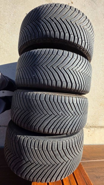 255/45 r19 Michelin Crossclimate 2 SUV 4 db