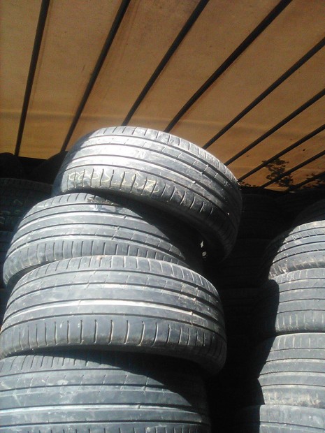 255 50 20 Toyo