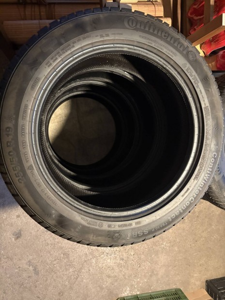 255/50 R19 t�li gumi szett