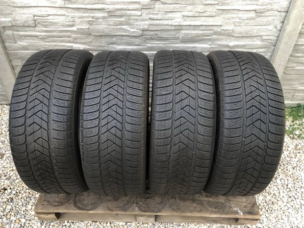 255/50r19 Pirelli Scorpion Tli Gumi M+S 