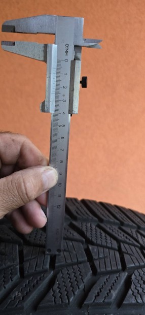 255/50r19 Tli autgumi