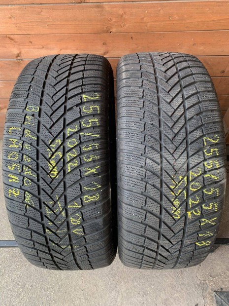 255/55R18 255 55 18 255/55x18 Bridgestone tli gumi elad