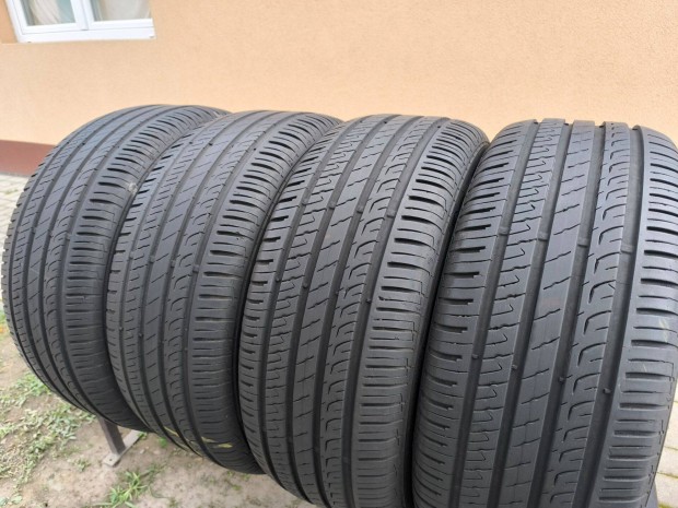 255/55R18 Barum nyri gumi garnitra 255/55 r18