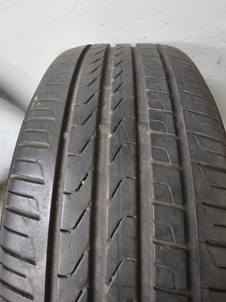 255/55 R18 Pirelli defekttr nyri gumi