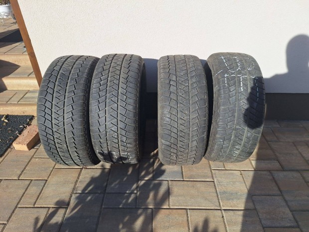 255/55 r18 tli gumi