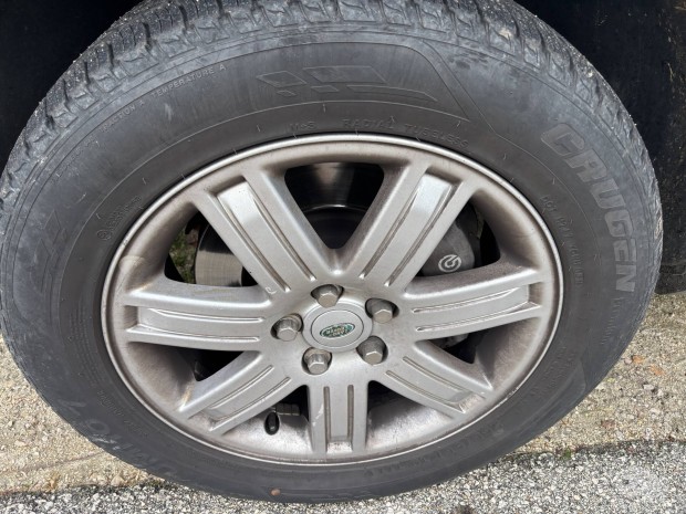 255/55 r19 Kumho gumik