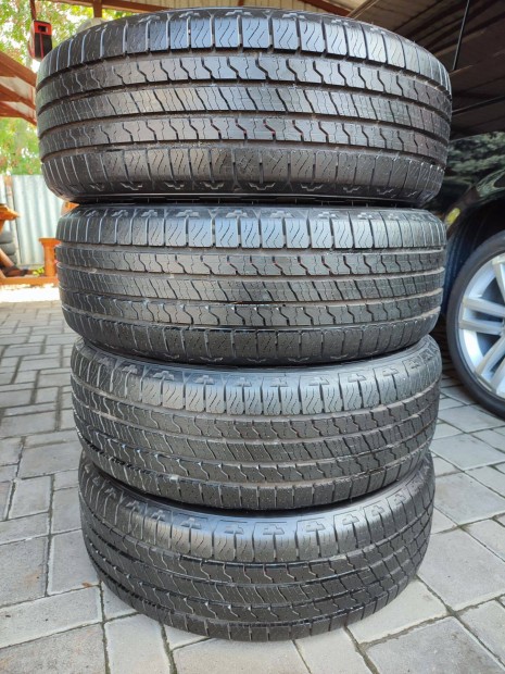 255/65-18 j Goodyear gumiabroncs garnitra!