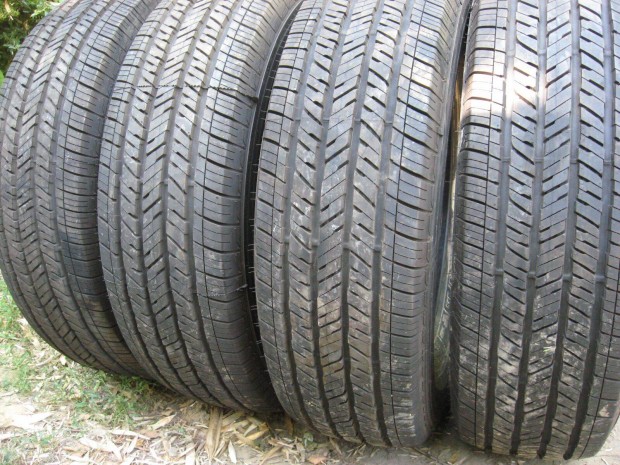255/70 R18 255/70R18 félterep gumi Bridgestone At A/T 2020