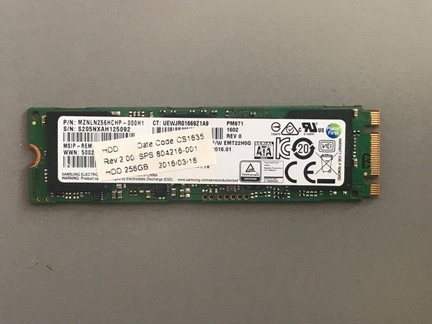 256 GB SSD M.2 SATA Samsung PM871 100% llapot