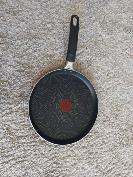 25 cm-es Tefal palacsintast elad