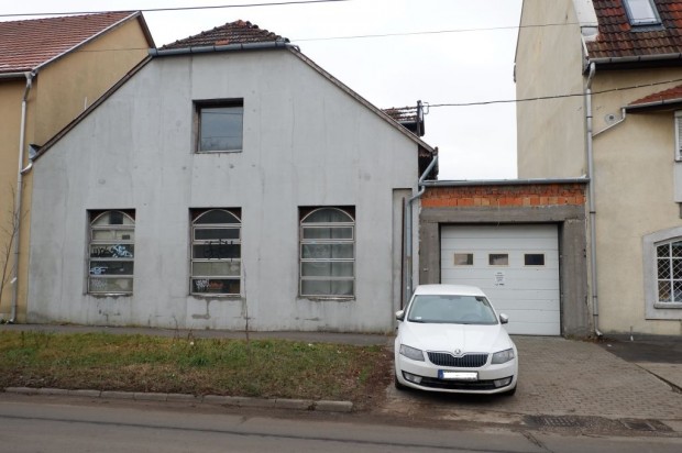 260 nm-es h�z elad� Szeged