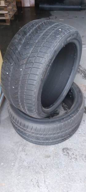 265/35 R18 Tligumi