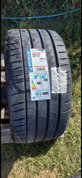 265/35r19 Michelin nyari j 1db 15000Ft