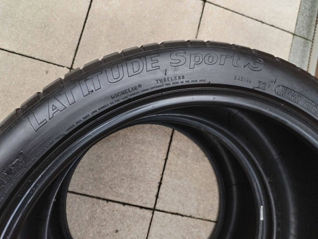 265 40 21 michelin 265/40 R 21 nyári gumi 2 db újszerű profil