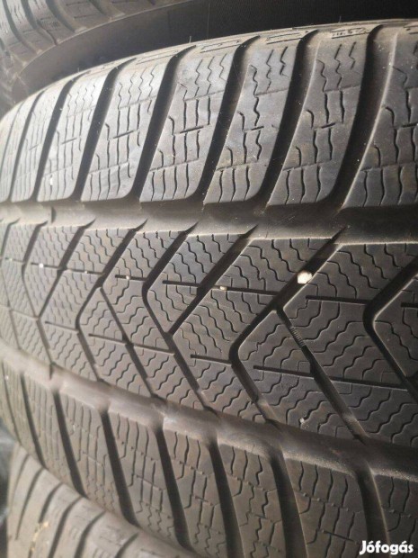265/50R19 Pirelli tligumik eladk 265/50 R19 mret