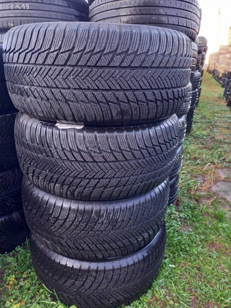 265/50R19 bridgestone téligumi garnitura
