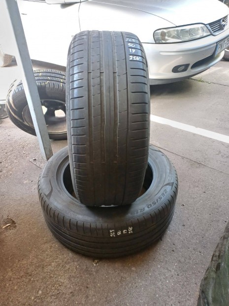 265/50 R19 Pirelli használt nyárigumi
