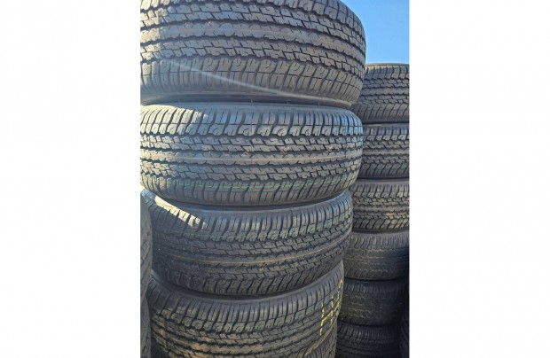 265/60R18 Dunlop AT25 110H Demó 99% 4X4 Négyévszakos Akció!!!