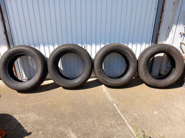 265/60R18 Dunlop Gumiszett Pick UP-RA 4X4