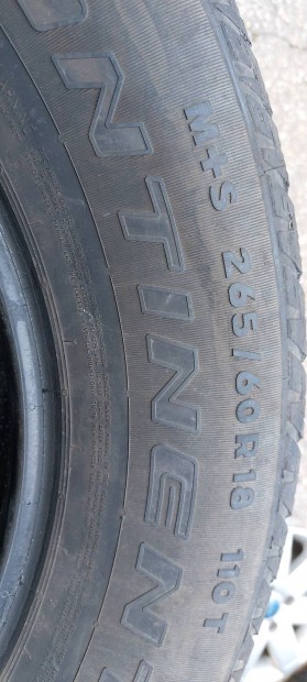 265/60R18" Continental Cross Contact 