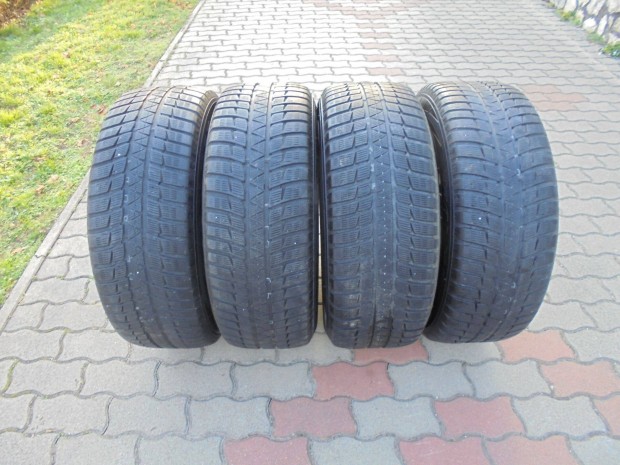 265/60 R18-as 70%-os Falken tli gumi elad