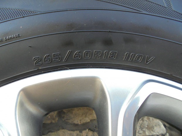 265/60 R 18-as Falken tli gumi elad