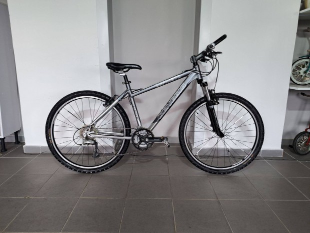 26" Genesis Mephisto kisméretű LX 3x9 seb. kerékpár 26-os bicikli