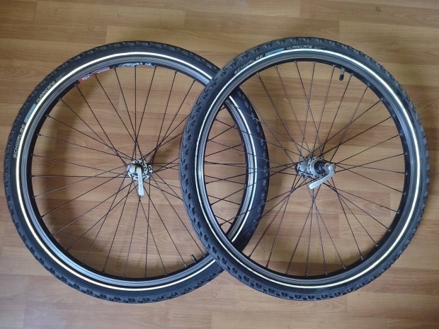 26"-os Shimano Deore XT kerekek