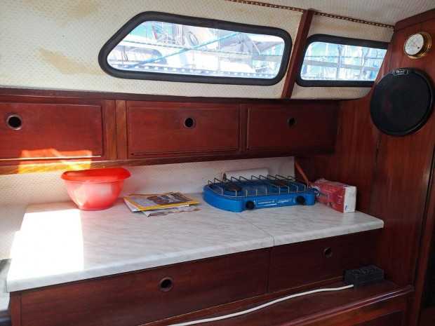 26 l�bas vitorl�s haj� 