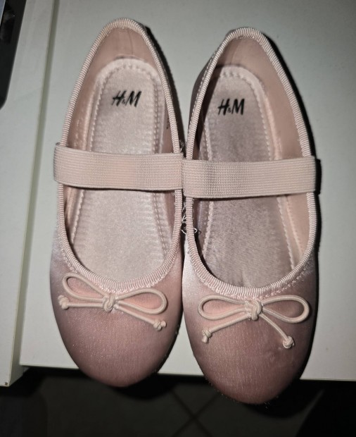 26-os H&M balerina alkalmicip