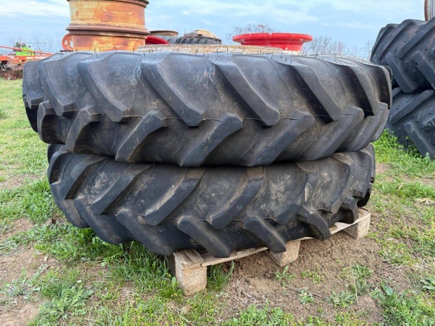 270/95R36, 11,2R36 �pol�ker�k, m�vel�ker�k