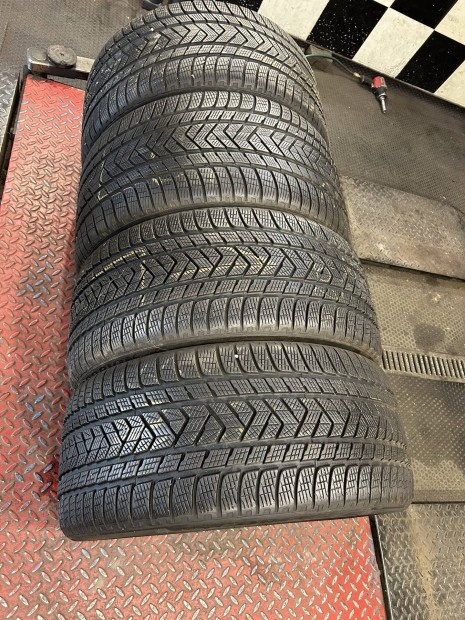 275/35R22-315/30R22 BMW X5 X6 téli Pirelli R22, 22