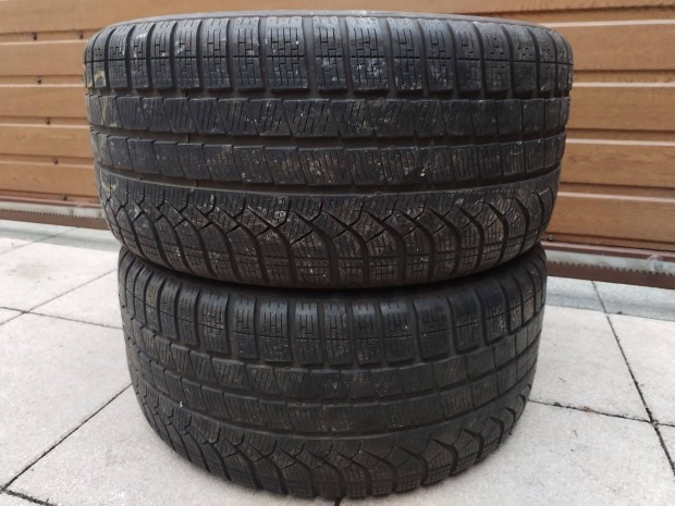 275 35 19 pirelli 275/35 R 19 téli gumi 2 db 2022.28.hét