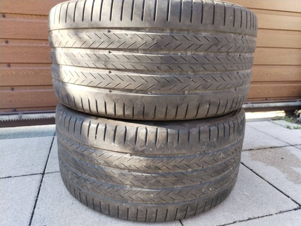 275 35 20 continental 375/35 R 20 nyári gumi 2 db 2024.04.hét