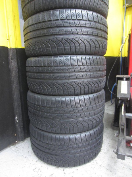 275/35/285/35 R20 Pirelli Pzero Winter 104W